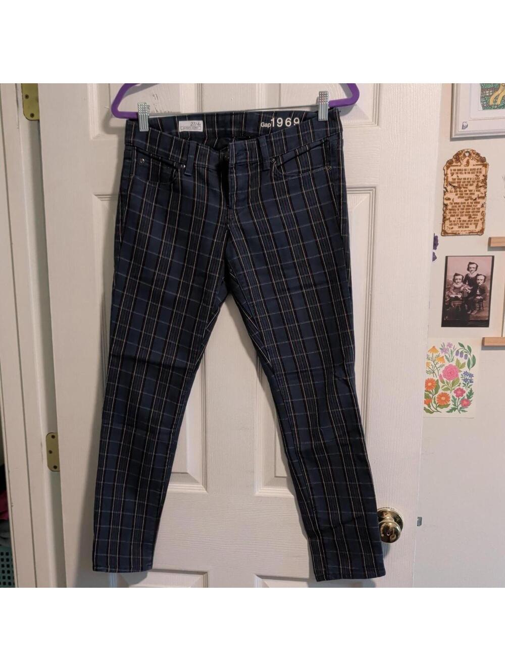 Gap Women's Navy and Blue Jeans